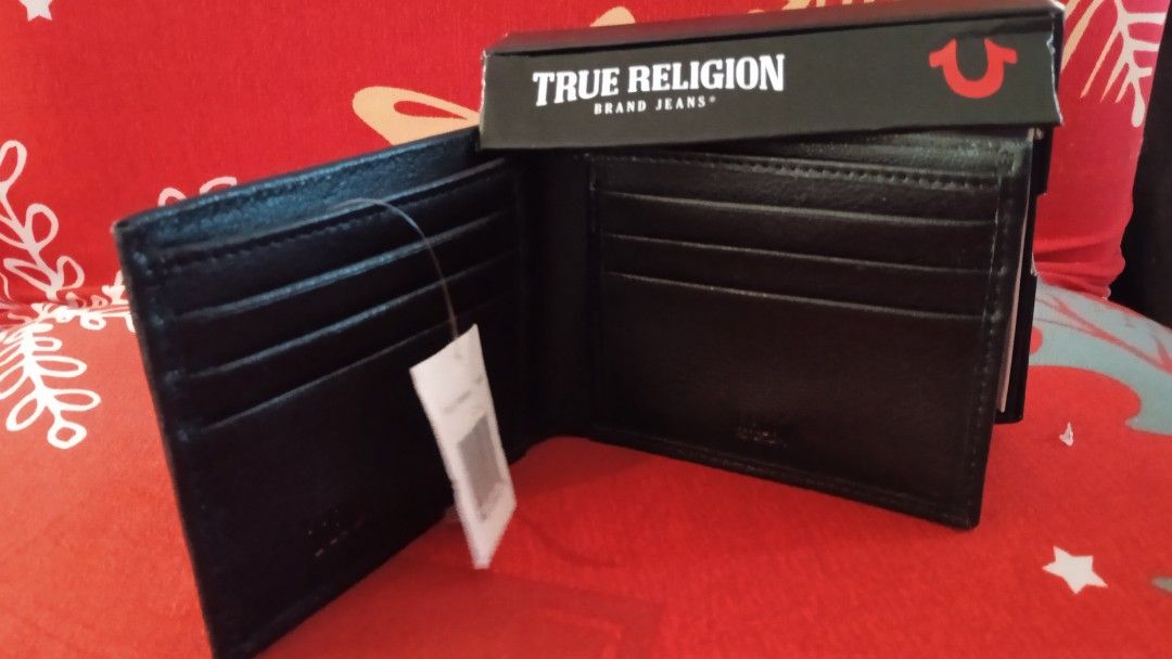 True Religion Brand Jeans Black Leather Wallet (Category: Belt bags, Clutches and Pouches) located in Taguig. Submitted by jamie2011 (Listing ID 1337449421, Image 2). Description: Authentic True Religion Brand Jeans Black Leather Wallet Made in India Bought at USA Cash on Delivery or Cash on Pick up LBC.
