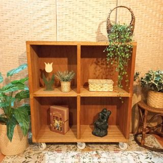 (Category: ) located in . Submitted by millennialmeetsvintage (Listing ID 1337424419, Image 1). Description: .