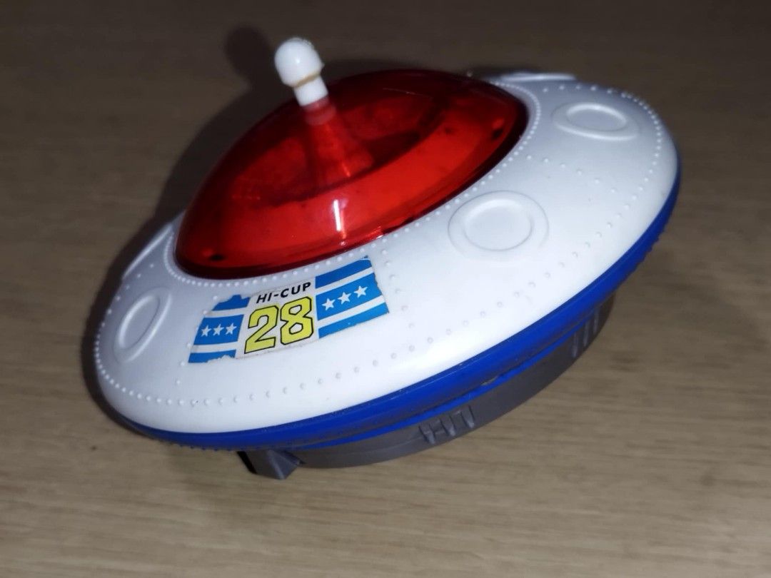 Vintage Tomy UFO (Category: Vintage Collectibles) located in Caloocan City. Submitted by toytactics (Listing ID 1337513451, Image 1). Description: Vintage Tomy UFO 350.