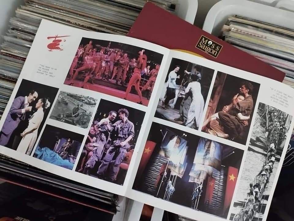 VINYL RECORD (Category: Vinyls) located in Valenzuela. Submitted by musiqueviberecords (Listing ID 1337424654, Image 2). Description: Sale!!💁❤️ Miss Saigon 2 record set Original cast recording 20 page booklet inserts includes cast,pictures and scripts German Pressing VG+/NM P 4,000 👉 new outer sleeves included 👉 playgraded 👉 LBC (☑️) / lalamove For orders and inquiries and further details 📲 KEEP SPINNING 📀📀📀 STAY SAFE ❤️😷 Thank you.