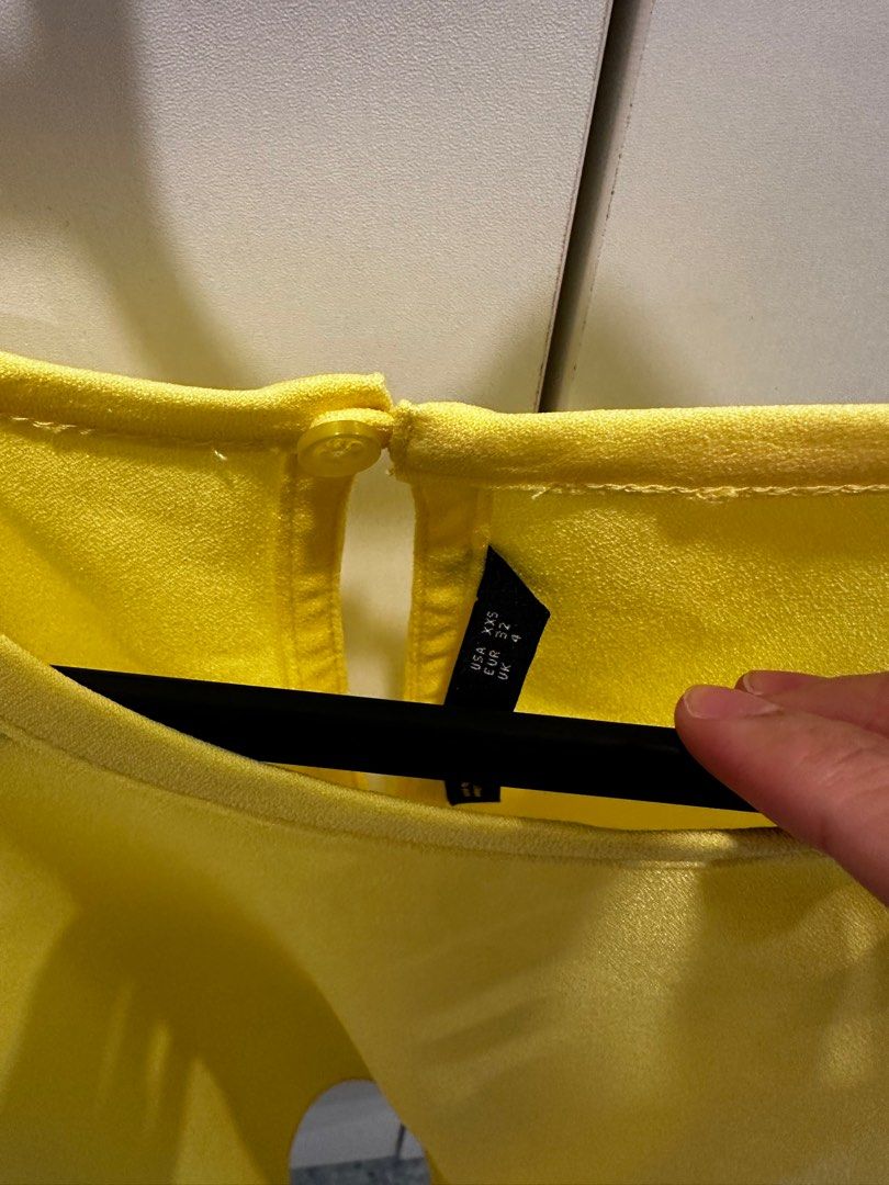 Yellow Halter Top (Category: Sleeveless) located in Quezon City. Submitted by declutter___mnl (Listing ID 1337562116, Image 3). Description: Brand: ForMe Size: xxs eur 32.
