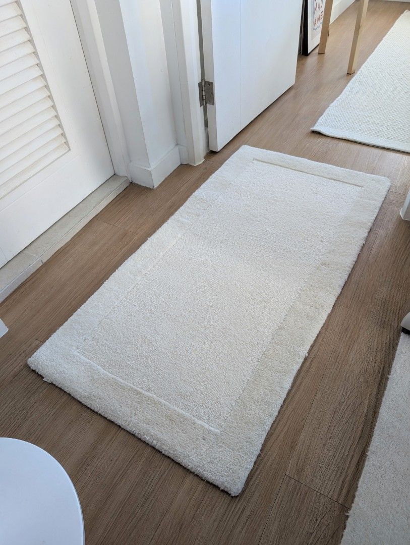 Zara Home wool runner rug (Category: Carpets, Mats & Flooring) located in Pasig City. Submitted by michi.a (Listing ID 1337540994, Image 1). Description: Zara Home wool area rug with matching border - 23.5x47" / 60x120cm - Purchased from the US 🇺🇸 - No issues, lightly used (was mostly kept in storage) - Php 6,300 - slightly negotiable for sure buyer.