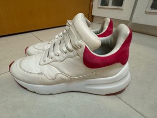 （分類：）位於 。 由 amandawml 提交（商品編號 1337727680，圖片 1）。簡介： 。