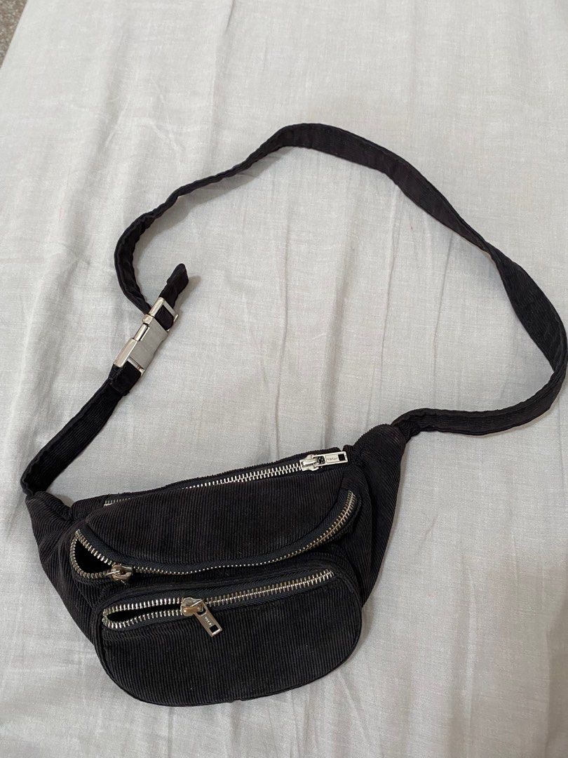 Brandy Melville Fanny pack Women s Fashion Bags Wallets Cross body Bags on Carousell