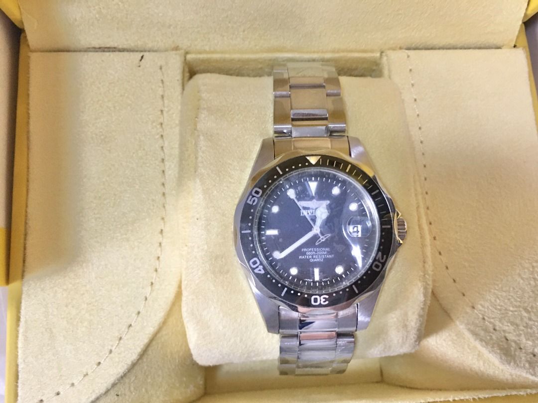 Invicta warehouse clearance deals