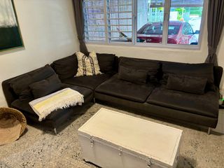 (Category: ) located in . Submitted by sebwoms (Listing ID 1337593383, Image 1). Description: .
