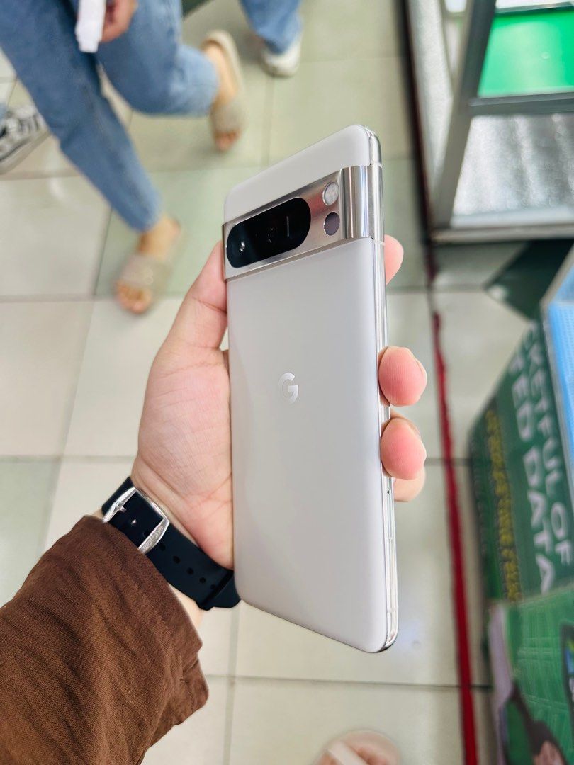 Google Pixel 8 Pro 128gb JP no issue FU (Category: Google Pixel) located in San Juan City. Submitted by javedsgadgetshop (Listing ID 1337737863, Image 2). Description: OPEN FOR INSTALLMENT VIA CREDIT CARD/GGIVES/SPAY/BILLEASE & SWAP/TRADE-IN! BUY AND SELL! Quick Specs : Google Pixel 8 Pro •128gb •JP Variant •Good batt health •Factory Unlock •95% Smoothness •No hidden issue | No Repaired •100% Authentic | Not Refurbished •w/ OEM Charger & store wa