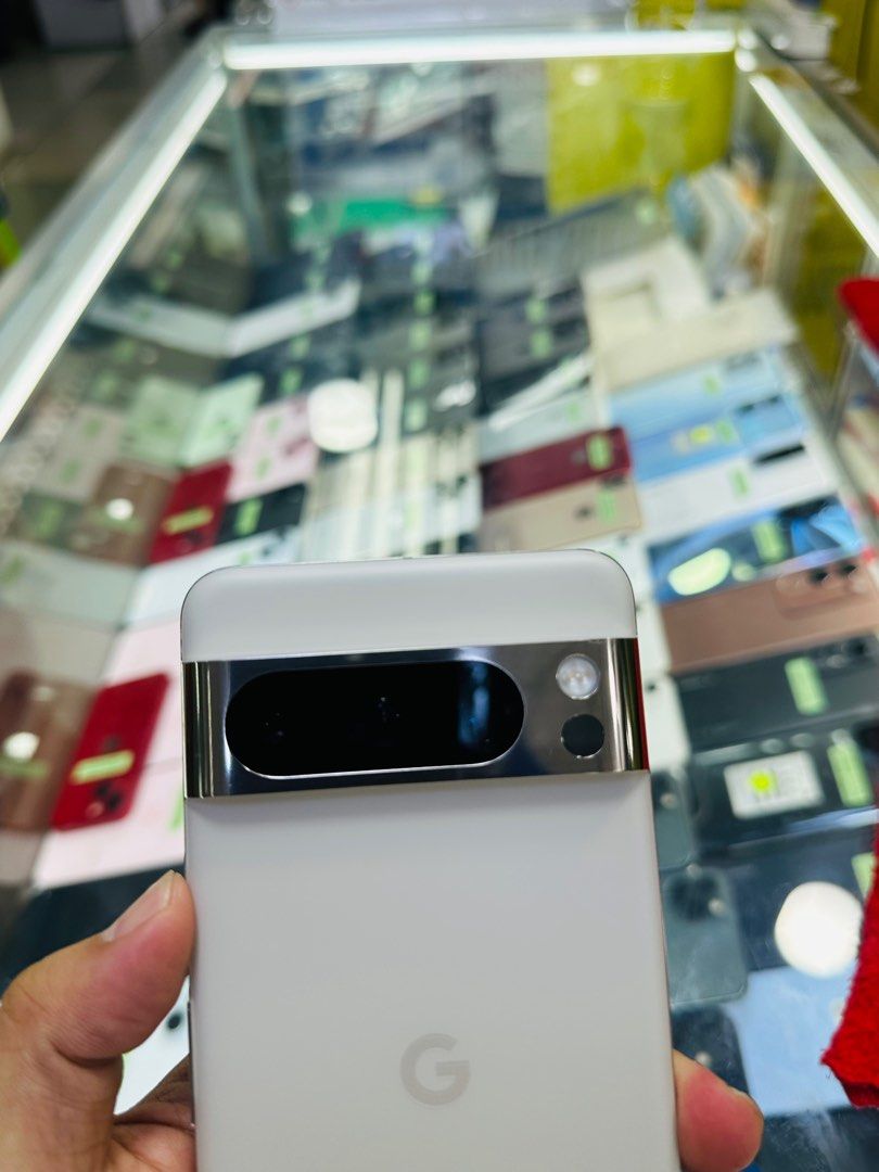 Google Pixel 8 Pro 128GB Openline 99%smooth No issues (Category: Google Pixel) located in San Juan City. Submitted by saabangadgetshop (Listing ID 1337741630, Image 2). Description: Onhand | Pre-owned Google Pixel 8 Pro 128GB OPENLINE JAPAN VARIANT NO HIDDEN ISSUES NO HISTORY OF REPAIR 99%Smooth TEST TO SAWA RESET ALL YOU WANT TEST ALL YOU WANT NOT REFURBISHED AUTHENTIC PHONE ALL WORKING (FREE 3UTOOLS) iPhones iPads only 🆓Freebies ✅Charger ✅Case