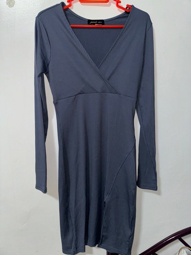 Cotton on Grey Bodycon Dress in L, Women's Fashion, Dresses & Sets, Dresses  on Carousell
