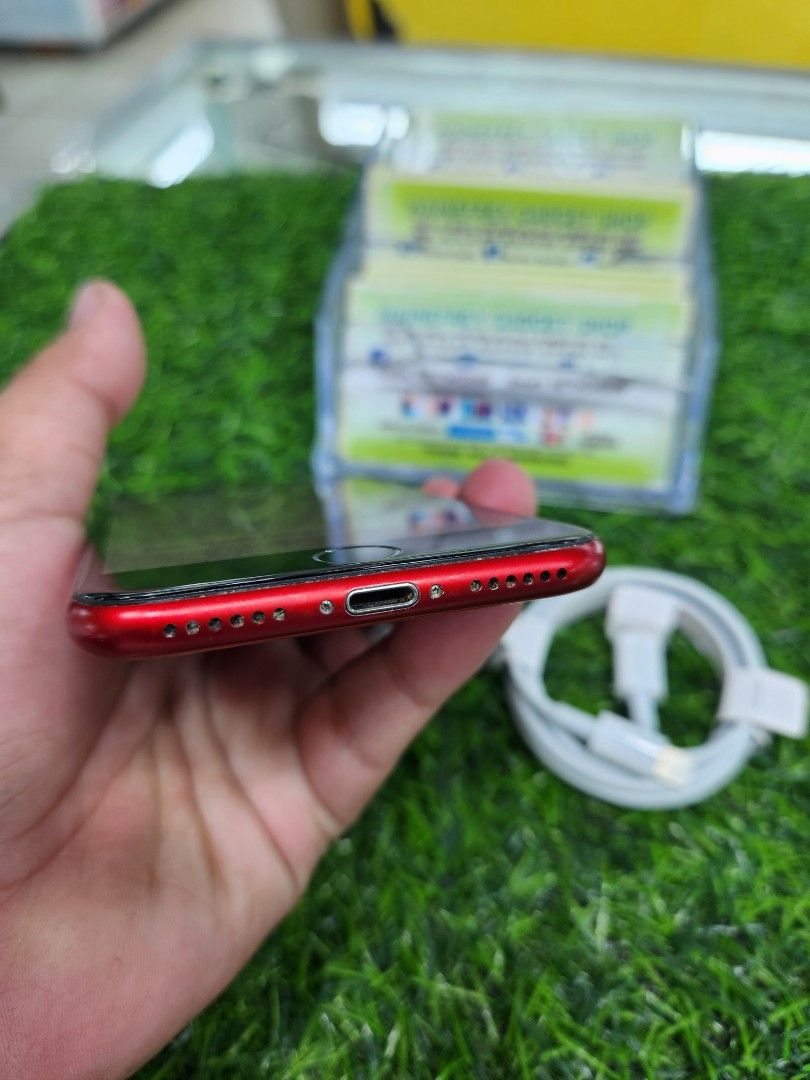 iPhone 8 256gb (USE FOR WIFI ONLY) (Category: iPhone 8 Series) located in Manila. Submitted by lucky.charm.gadgets (Listing ID 1337679485, Image 3). Description: iPhone 8 256gb WIFI ONLY BUYPASS PO CELLULAR ISSUE GOOD PO LAHAT PARTS EXCEPT SA CELLULAR . WIFI ONLY !WIFI ONLY PEDE PANG SPARE PHONE HOTSPOT NYO NALANG SA EXTRA PHONE NYO . BUY AT YOUR OWN RISK😊.