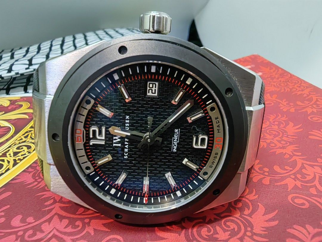 Iwc 323401 2025