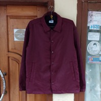 (Kategori: ) berada di . Dikirim oleh sneakersvibe (ID iklan 1337663548, Gambar 1). Deskripsi: .