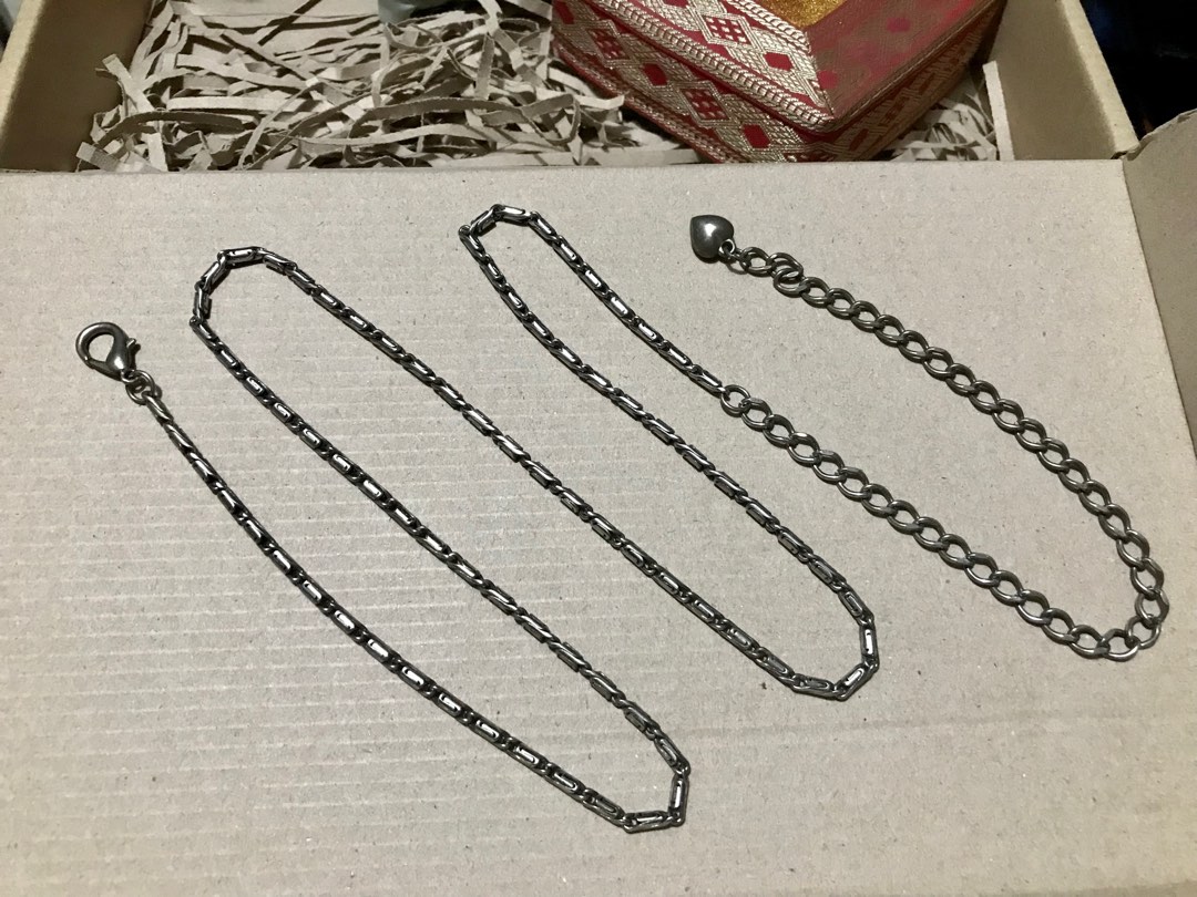 KS100CB 53 Silver Toned Chain Belt Vintage Fashion Accessory Women s Fashion Watches Accessories Belts on Carousell