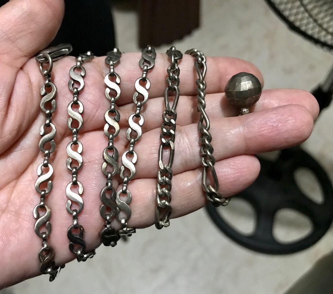 KS100CB 54 Silver Toned Chain Belt with Linked 8 s Vintage Fashion Accessory Women s Fashion Watches Accessories Belts on Carousell
