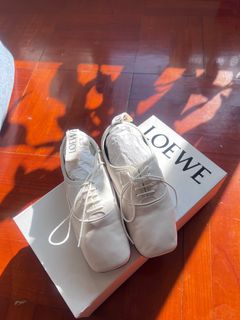 Loewe | 皮革鞋面系帶平底鞋 | 歐碼36 | 白色62975774733826114