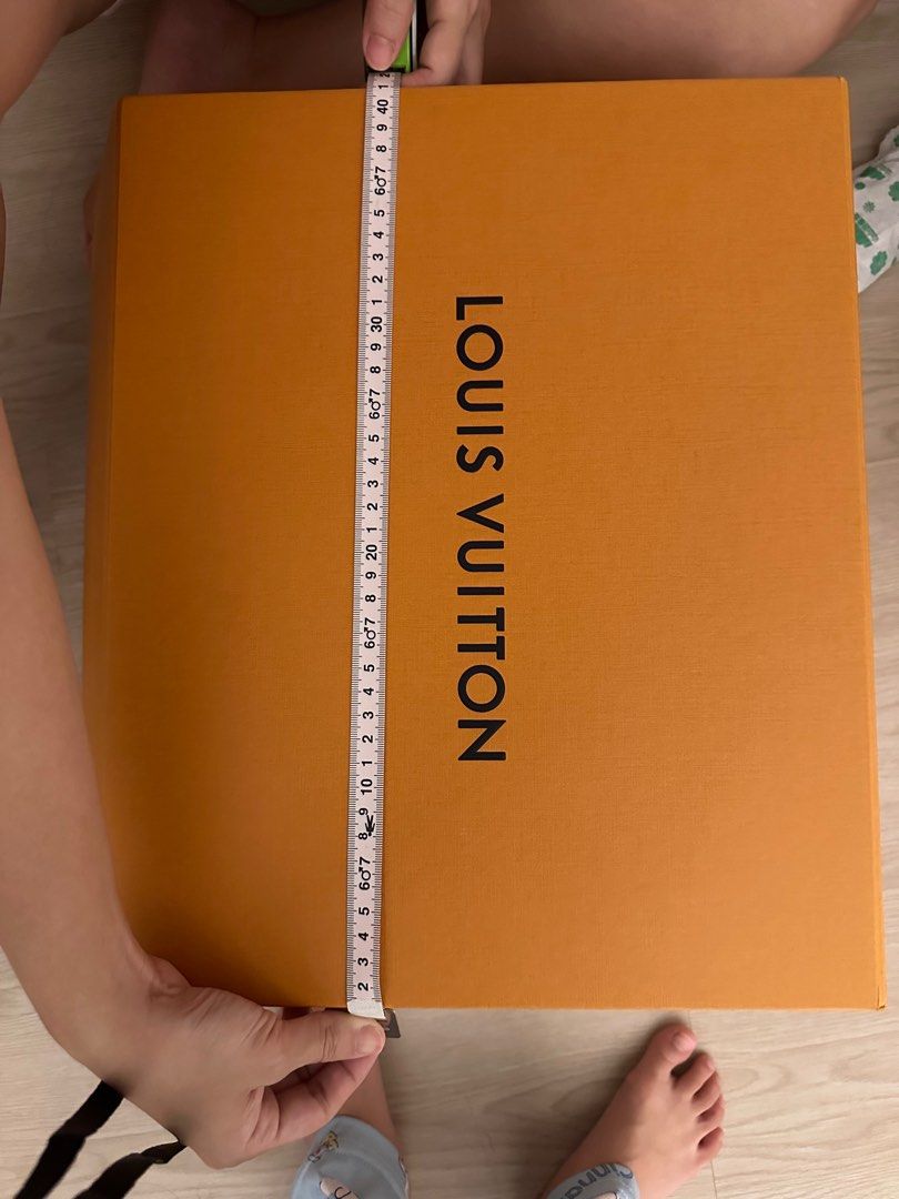 LV Box62863835362562112