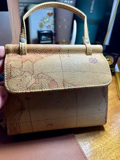 (Category: ) located in . Submitted by asiaco (Listing ID 1337678070, Image 1). Description: .