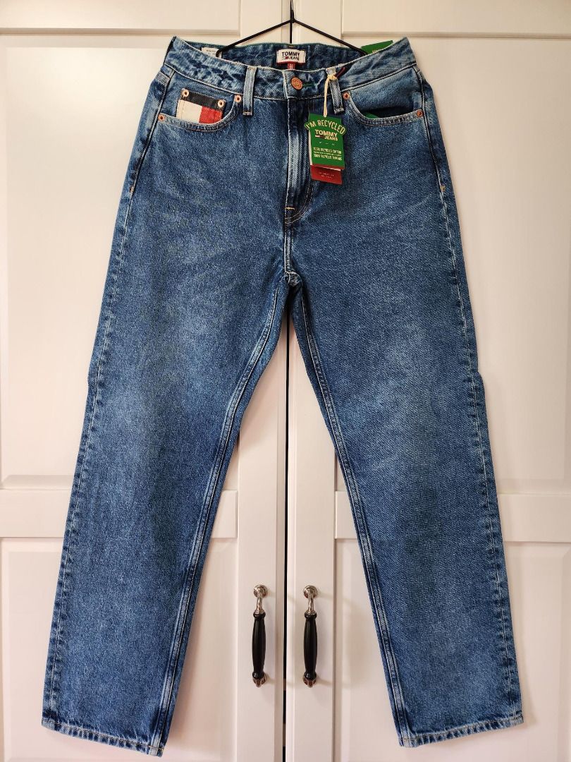 NEW Tommy Hilfiger Harper High Rise Straight Ankle Svmdr Women Jeans Size 26x32 (Category: Women's Clothes) located in Melbourne. Submitted by all_yours (Listing ID 1337603298, Image 1). Description: Materials 100% certified recycled cotton Features - Straight leg - Flattering high rise waist - Vintage feel - Zip with button fastening - Five-pocket - Tommy Jeans flag patch on back pocket Size : 26/ 32 Condition: 100% Brand New with tag. Never Wor