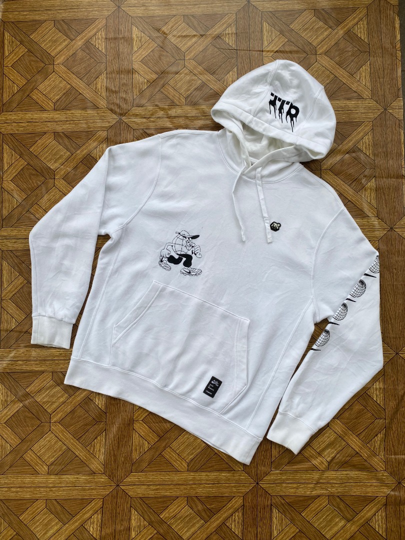 Nike Air X Lugosis Hoodie Men s Fashion Tops Sets Hoodies on Carousell