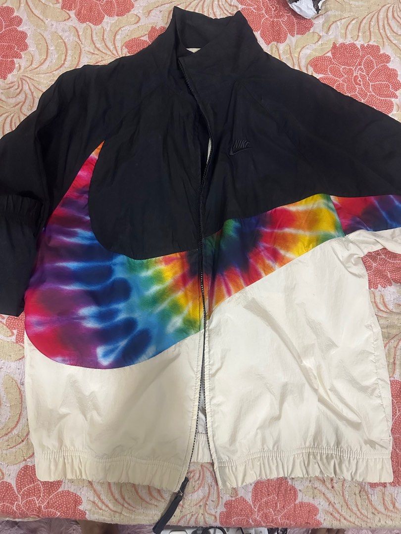 nike rainbow windbreaker