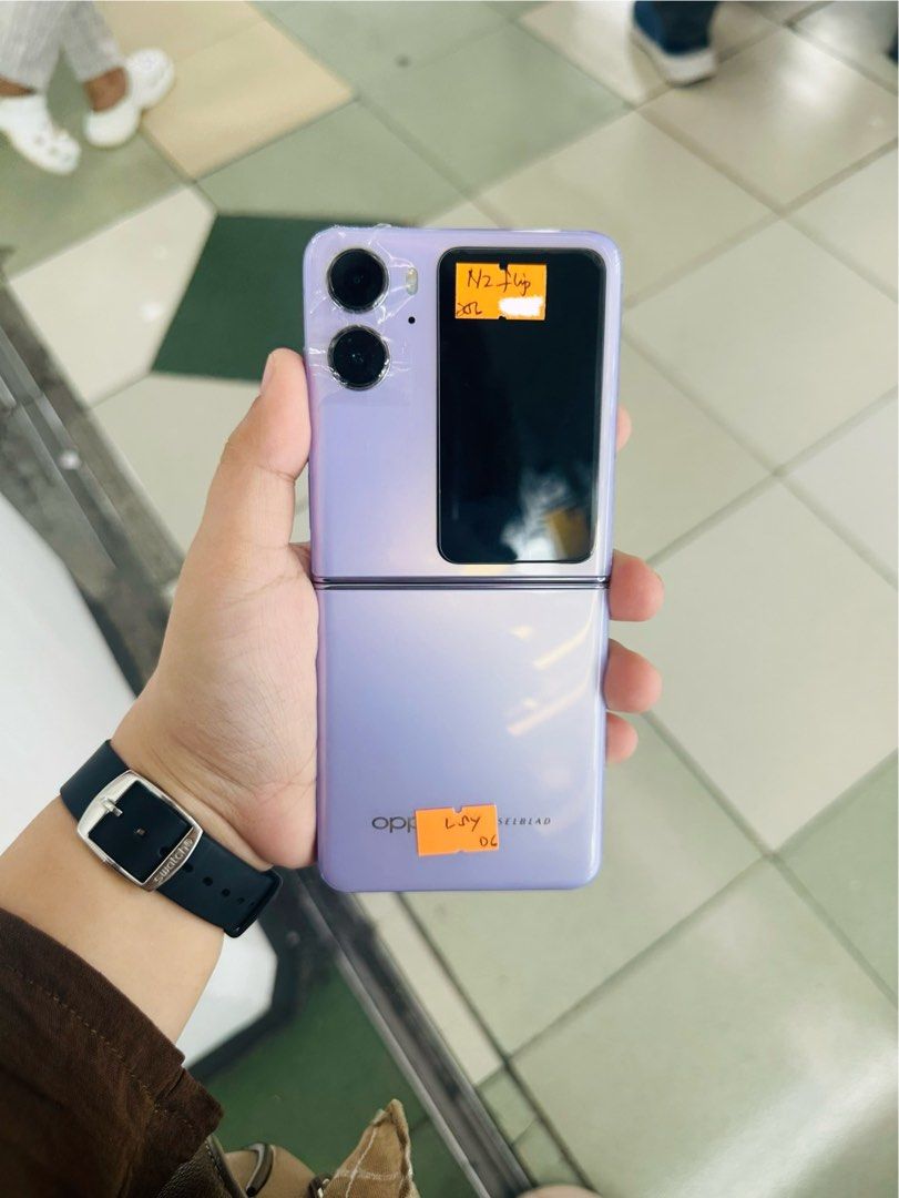 Oppo N2 Flip 256gb FU NTC (Category: OPPO) located in San Juan City. Submitted by javedsgadgetshop (Listing ID 1337739524, Image 1). Description: OPEN FOR INSTALLMENT VIA CREDIT CARD/GGIVES/SPAY/BILLEASE & SWAP/TRADE-IN! BUY AND SELL! Quick Specs : Oppo N2 Flip •256gb •NTC Variant •Good batt health •Factory Unlock •95% Smoothness •No hidden issue | No Repaired •100% Authentic | Not Refurbished •w/ OEM Charger & store warranty ❣️ - serial can be c