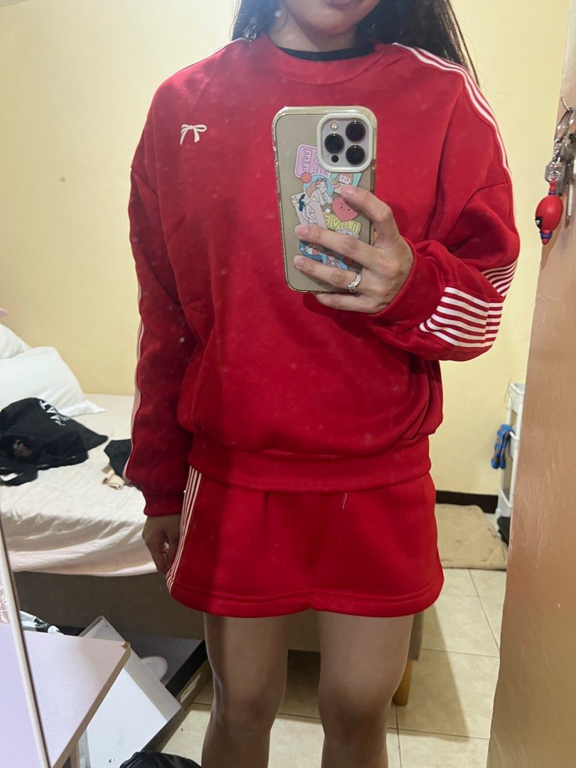 Red Pullover (Category: Sets or Coordinates) located in Las Pinas. Submitted by wear.mica (Listing ID 1337709525, Image 3). Description: Never been used .