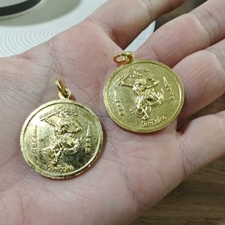 (Category: ) located in . Submitted by amulethobby88 (Listing ID 1337593880, Image 1). Description: .