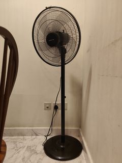 (Category: ) located in . Submitted by jzca1 (Listing ID 1337600344, Image 1). Description: .