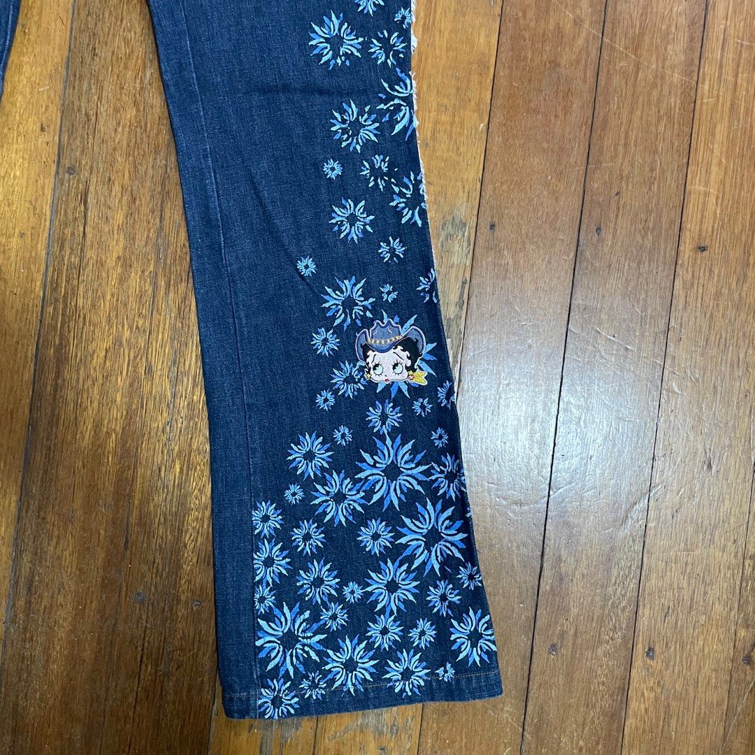 vintage Betty Boop Flared Pants (Category: Jeans) located in Manila. Submitted by mga_damit (Listing ID 1337688952, Image 2). Description: 2002 Betty Boop Cowboy flared pants tagged M leg opening 8.5 fits 26-27 waist length 40.