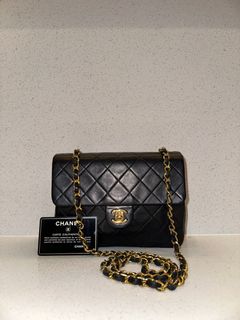 (Category: ) located in . Submitted by styled_inchanel (Listing ID 1337663462, Image 1). Description: .