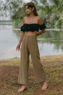 (Category: ) located in . Submitted by shopxinstock (Listing ID 1337655406, Image 1). Description: .