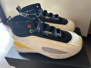 （分類：）位於 。 由 nela77 提交（商品編號 1337621920，圖片 1）。簡介： 。