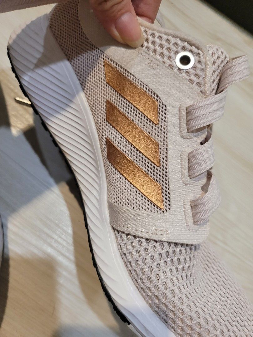 Adidas shops Edge Lux Bounce