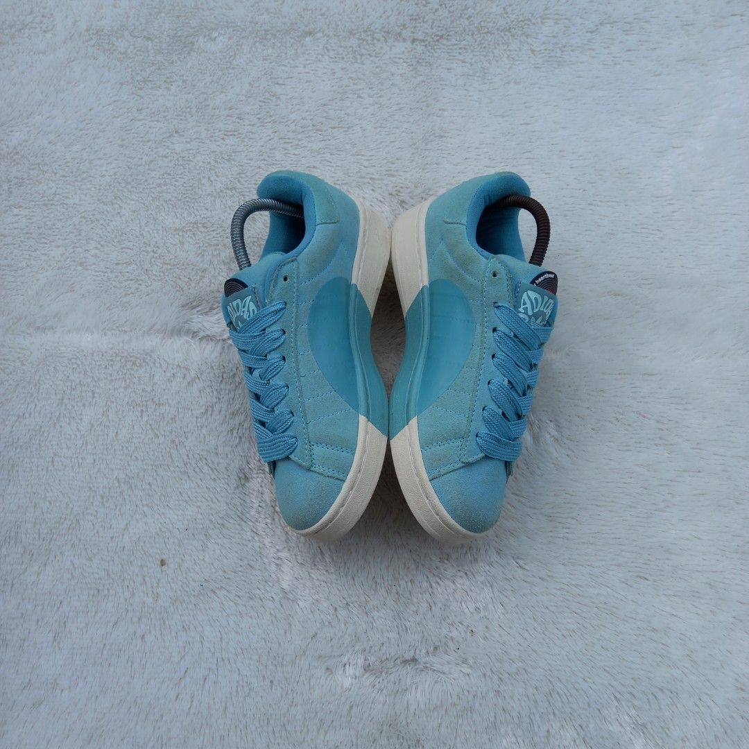 adidas gazelle silver green womens Nike V5 RNR Big Kids' Shoes main image 0