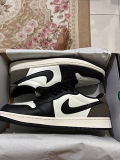 (Category: ) located in . Submitted by lowerrthrift (Listing ID 1337854417, Image 1). Description: .