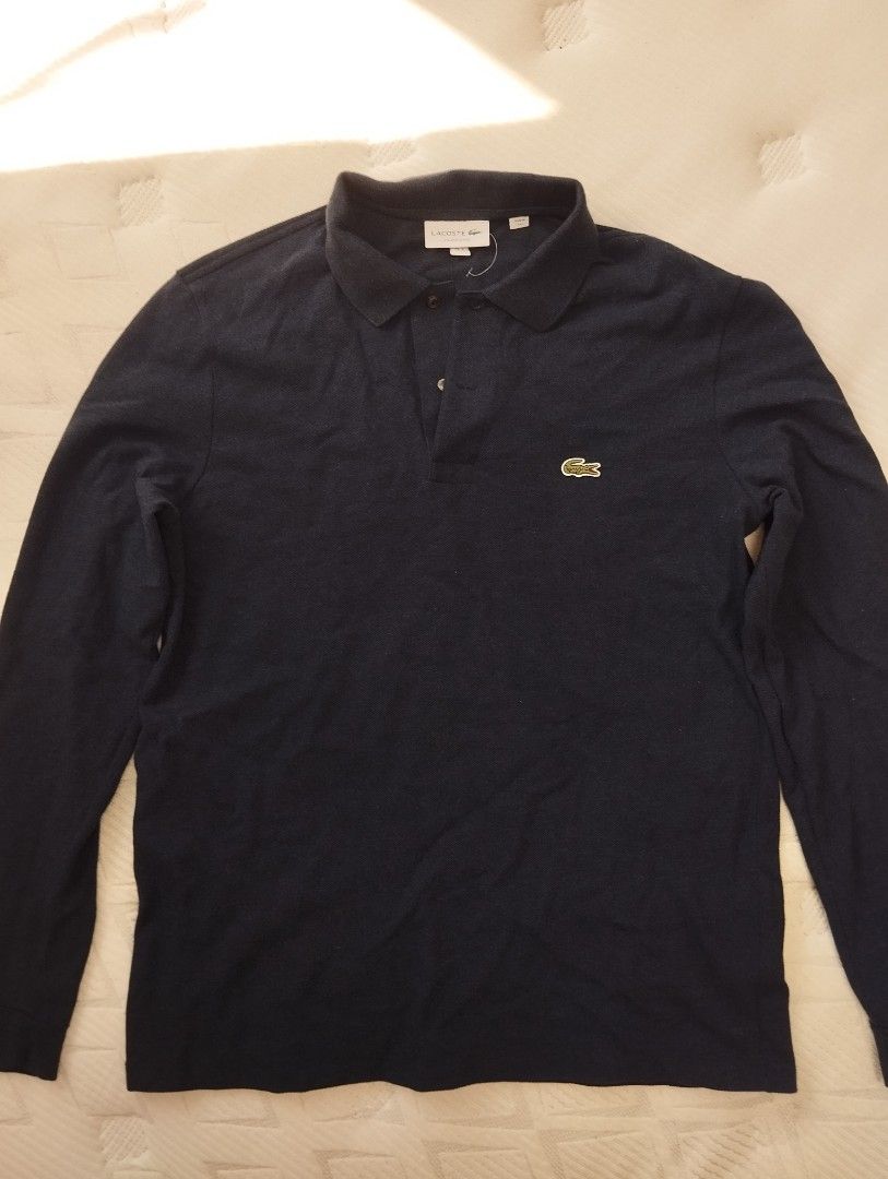 AUTHENTIC LACOSTE POLO LONGSLEEVE NAVY BLUE (Category: Tshirts & Polo Shirts ) located in Manila. Submitted by exxonb (Listing ID 1337792655, Image 1). Description: ‼️100% BRANDED I 100% AUTHENTIC‼️ 💃ZARA Wmn Cardigan 💃 ₱1,000.00 🖇️ BRAND NAME : LACOSTE 🖇️ Size: LARGE 🖇️ LENGTH: Shoulder 14 inches Length 23 inches Width 16 inches 🖇️ Some color may change due to lighting or room temperature 🖇️ Please manage your expectations 📌 REMOVABLE MA