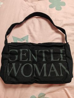 (Category: ) located in . Submitted by chanel_23 (Listing ID 1337897919, Image 1). Description: .