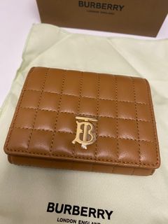 （分類：）位於 。 由 anette31 提交（商品編號 1337894440，圖片 1）。簡介： 。