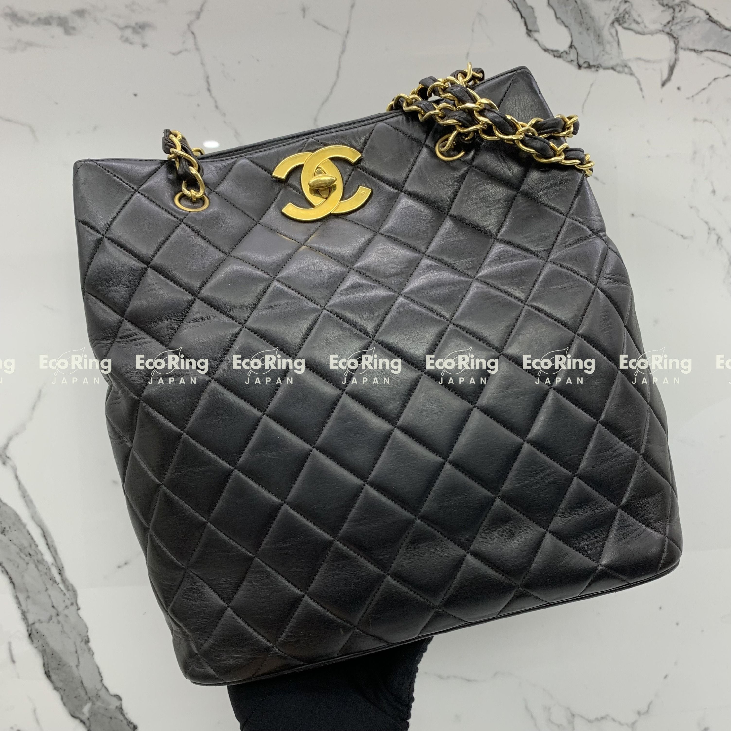 Hologram chanel bag shop