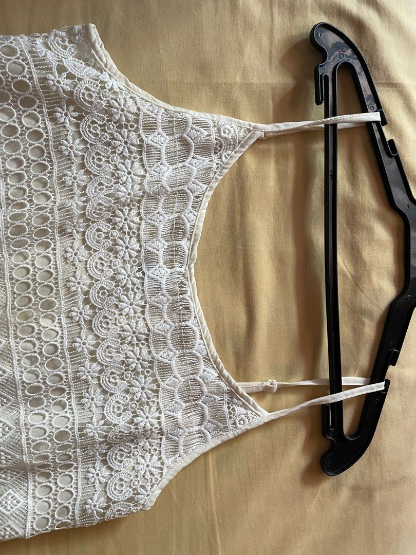 White Lace Crochet Short Dress (Category: Dresses) located in Quezon City. Submitted by iaaaa29 (Listing ID 1337807439, Image 2). Description: With adjustable straps.