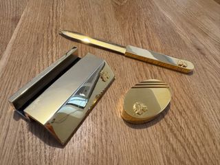 Desktop stationary