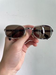(Category: ) located in . Submitted by unipreloved (Listing ID 1337866886, Image 1). Description: .