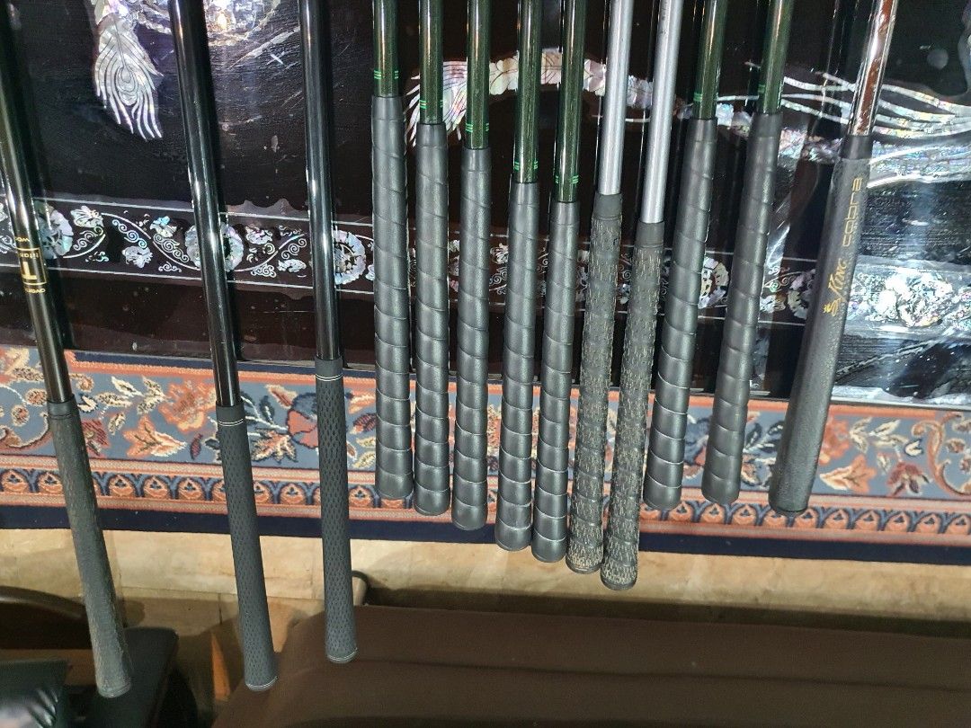 Golf King Cobra (Category: Golf) located in Paranaque City. Submitted by manilagolfmarket (Listing ID 1337787542, Image 3). Description: For Sale King Cobra Set King Cobra R flex garphite shaft irons Concorde 3 & 9 woods King Cobra 11° driver King cobra mallet putter. Callaway stand bag included for only 10.9k pick up Bf Paranaque. Free shipping within MM..