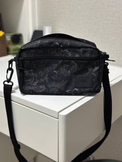 （分類：）位於 。 由 smallpotato10 提交（商品編號 1337816922，圖片 1）。簡介： 。