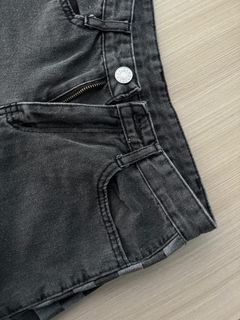(Category: ) located in . Submitted by qqpreloved_. (Listing ID 1337911277, Image 1). Description: .