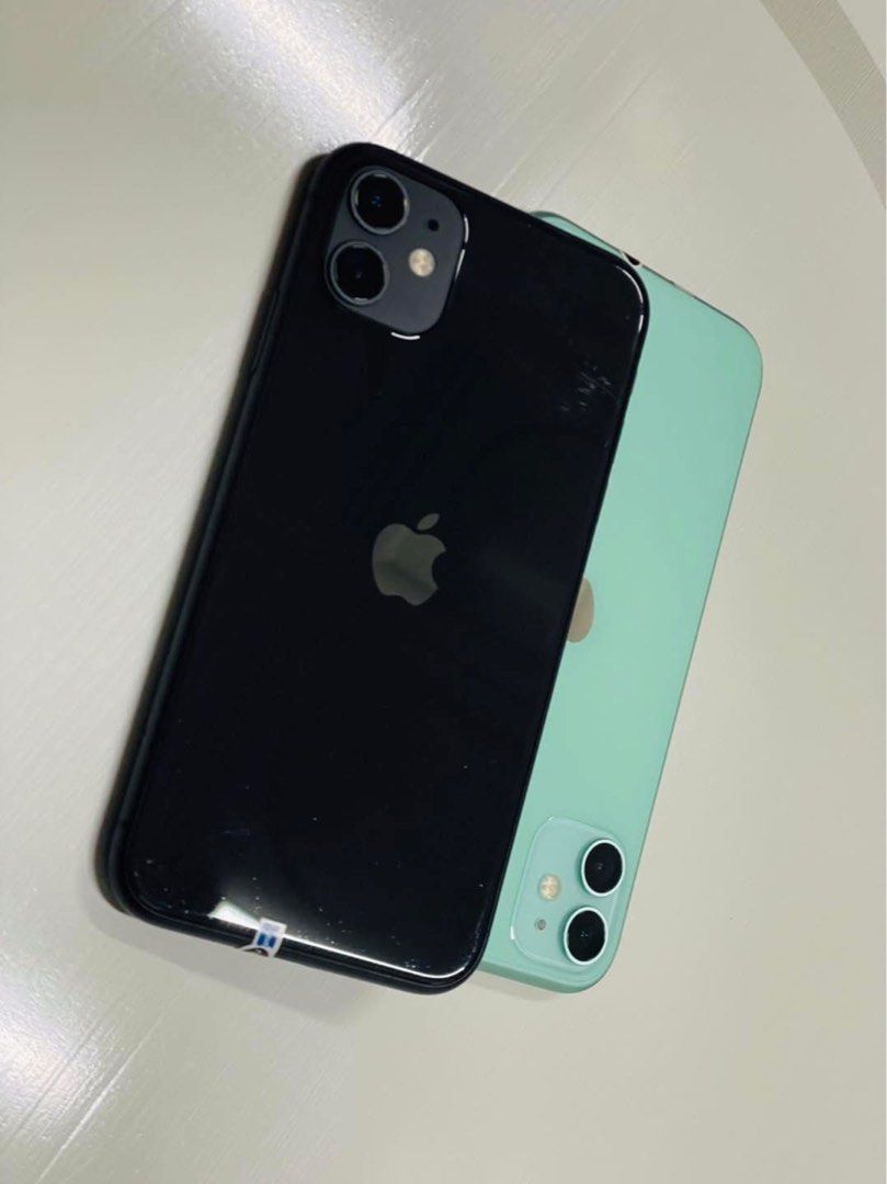 iPhone 11 128gb (Category: iPhone 11 Series) located in Manila. Submitted by TekiCashGadgetsph (Listing ID 1337759622, Image 2). Description: (FU) Open-line, any sim working (worldwide) - Guaranteed original iPhone not fake/copy accessories with box Secondhand Good as new not abused! Presentable •Original Lcd • no issue hidden issues • clean apple id / iCloud id • Good batthealth • Good cam front/back • Good Performance • Working face id • Good u