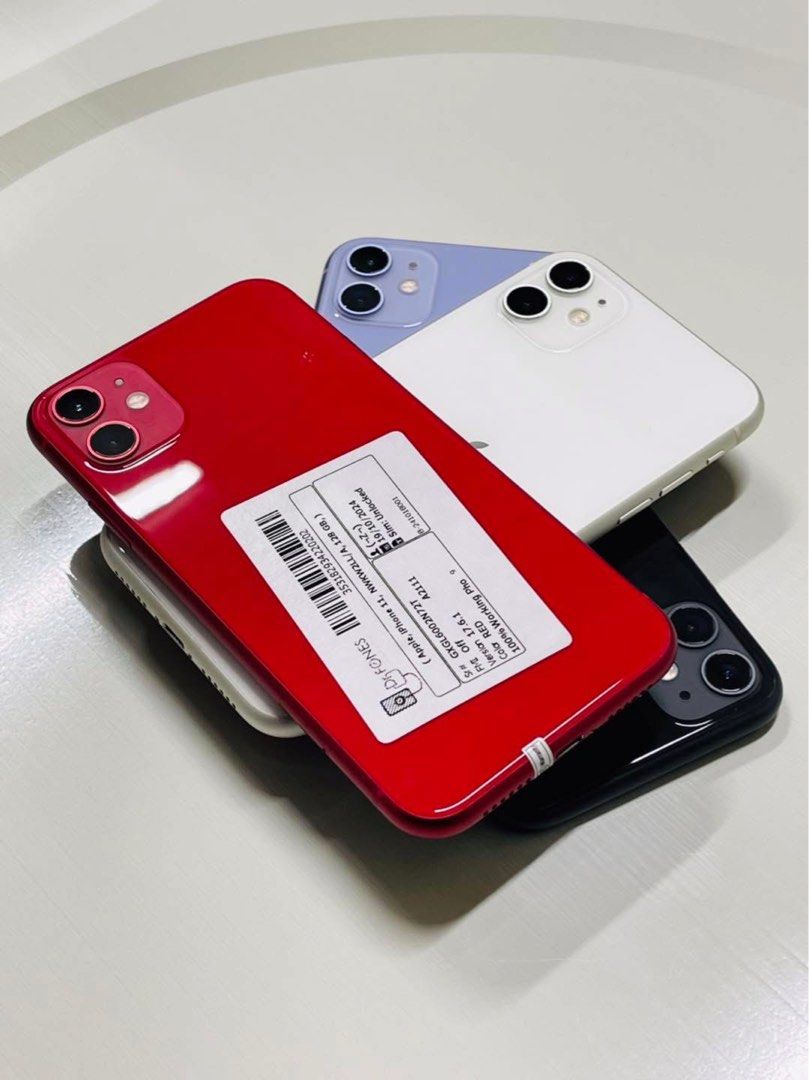iPhone 11 128gb (Category: iPhone 11 Series) located in Manila. Submitted by TekiCashGadgetsph (Listing ID 1337760232, Image 3). Description: (FU) Open-line, any sim working (worldwide) - Guaranteed original iPhone not fake/copy accessories with box Secondhand Good as new not abused! Presentable •Original Lcd • no issue hidden issues • clean apple id / iCloud id • Good batthealth • Good cam front/back • Good Performance • Working face id • Good u