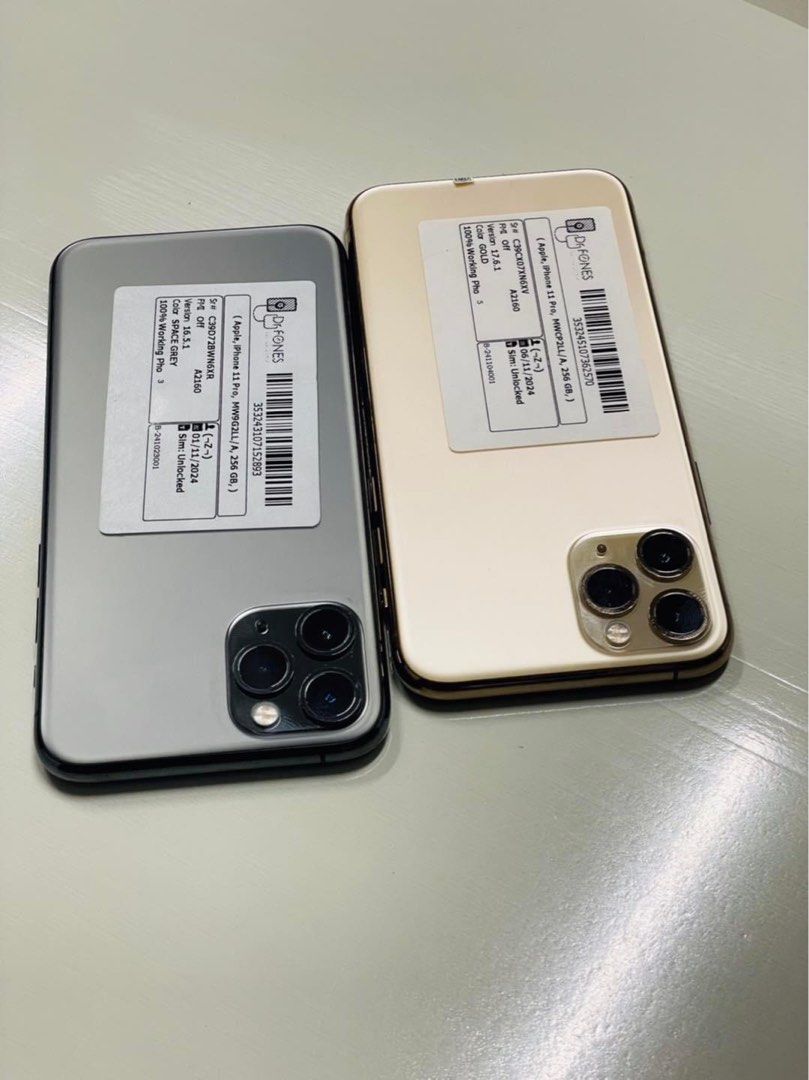 iPhone 11Pro 256gb (Category: iPhone 11 Series) located in Manila. Submitted by TekiCashGadgetsph (Listing ID 1337759129, Image 2). Description: (FU) Open-line, any sim working (worldwide) - Guaranteed original iPhone not fake/copy accessories with box Secondhand Good as new not abused! Presentable •Original Lcd • no issue hidden issues • clean apple id / iCloud id • Good batthealth • Good cam front/back • Good Performance • Working face id • Goo