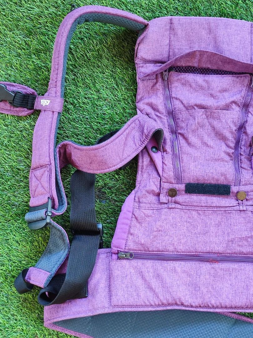 Keenz All in One Carrier (Category: Carriers & Slings) located in Bacolod City. Submitted by closetcleanupbcd (Listing ID 1337801387, Image 3). Description: .