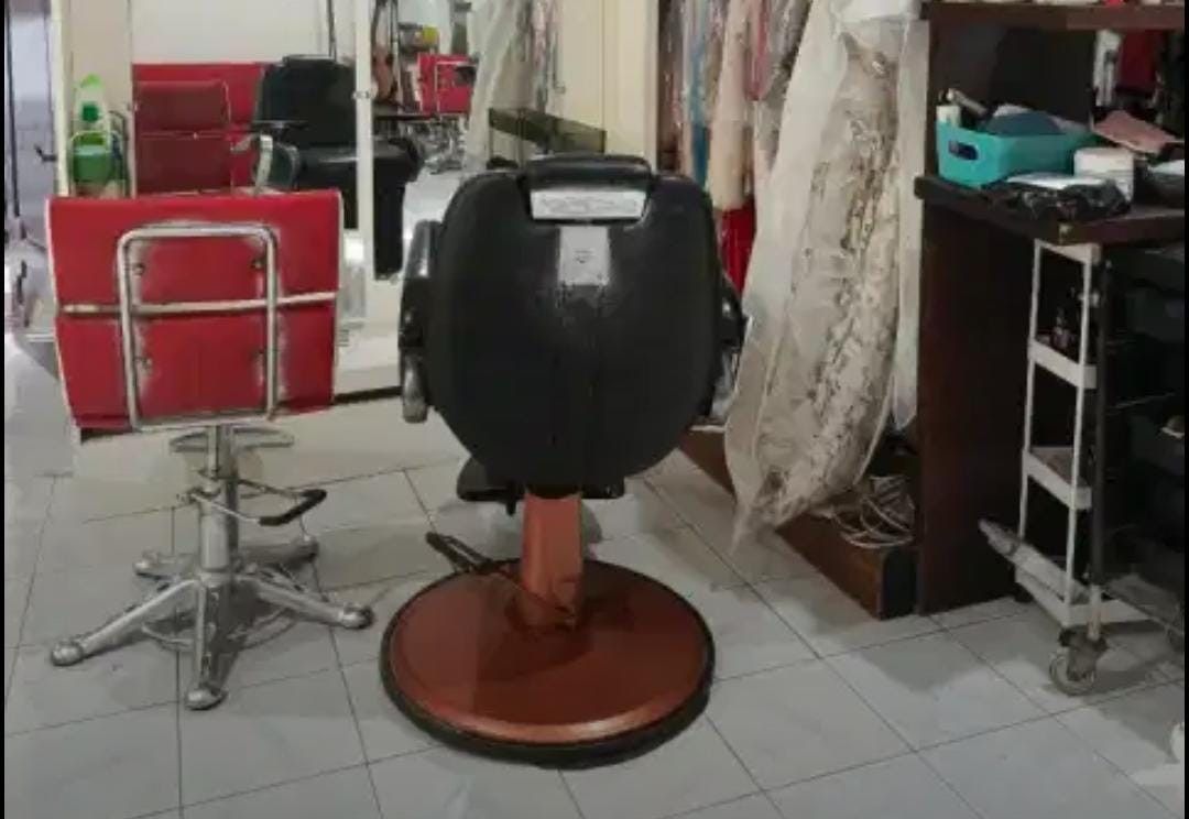 Salon Chair Second Hand Chair For Sale Hand Beauty Salon Equipment